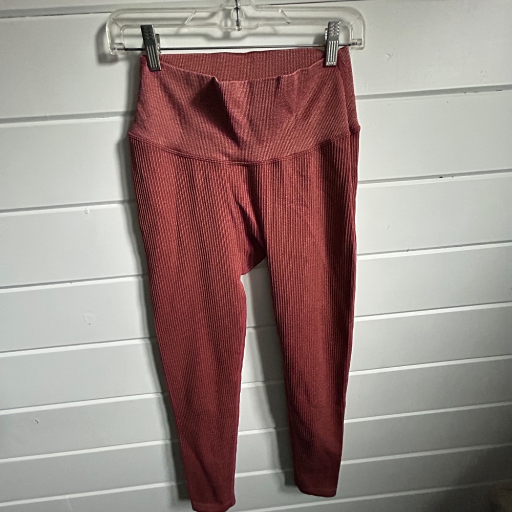 Balance size L ribbed leggings worn once